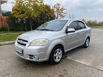 Авто Chevrolet Aveo 2008 № 8203452