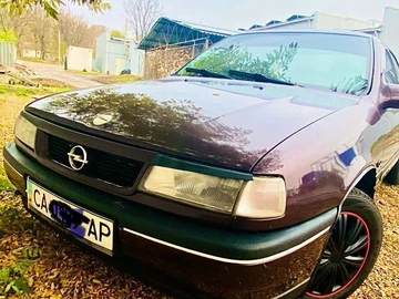 Авто Opel Vectra 1991 № 8203499
