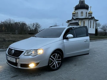 Авто Volkswagen Passat Variant 2008 № 8203542