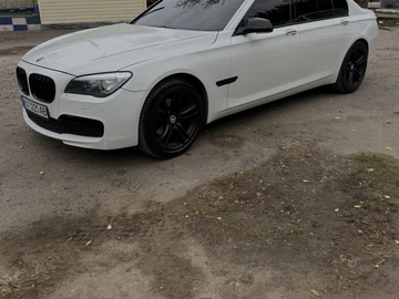 Авто BMW 7 Серия 2014 № 8203569