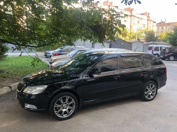 Авто Skoda Octavia 2010 № 8203696