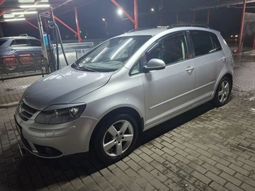 Авто Volkswagen Golf Plus 2007 № 8203841