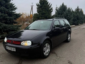 Авто Volkswagen Golf 2000 № 8203887