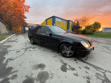 Авто Mercedes E Серия 2004 № 8203944