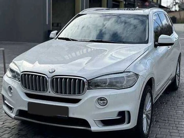 Авто BMW X5 2016 № 8203960