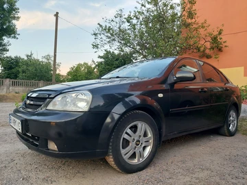 Авто Chevrolet Lacetti 2006 № 8204005