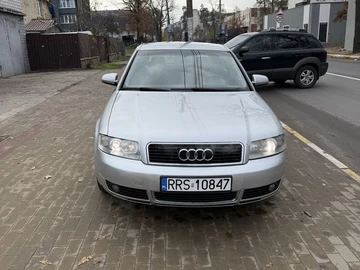 Авто Audi A4 2004 № 8204012