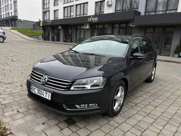 Авто Volkswagen Passat Variant 2012 № 8204065