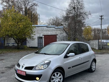 Авто Renault Clio 2006 № 8204089
