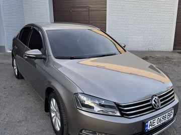 Авто Volkswagen Passat Sedan 2011 № 8204130