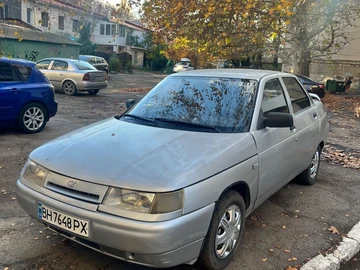 Авто ВАЗ 2110 2002 № 8204247