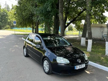 Авто Volkswagen Golf 2004 № 8204270