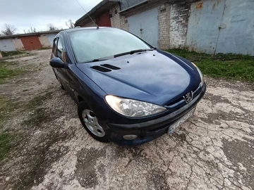 Авто Peugeot 206 2004 № 8204271