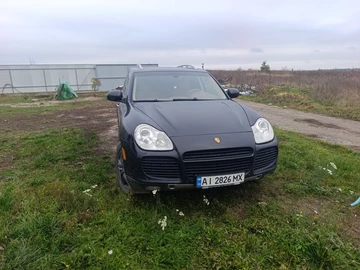 Авто Porsche Cayenne Turbo 2005 № 8204359