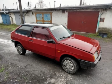 Авто ВАЗ 2108 1992 № 8204519