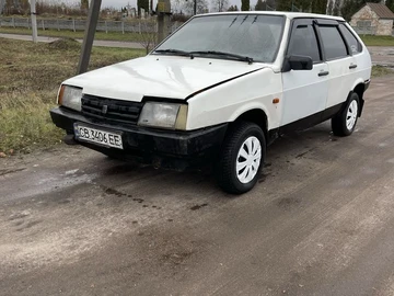 Авто ВАЗ 2109 1990 № 8204552
