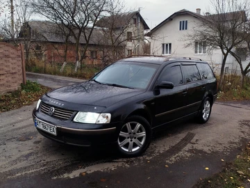 Авто Volkswagen Passat Variant 2000 № 8204561