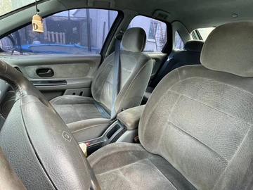 Авто Renault Laguna 1999 № 8204629