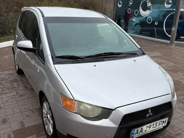Авто Mitsubishi Colt 2010 № 8204675