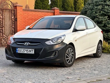Авто Hyundai Accent 2015 № 8204692