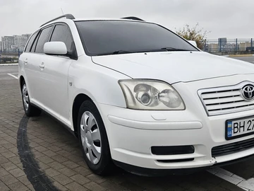 Авто Toyota Avensis 2003 № 8204709