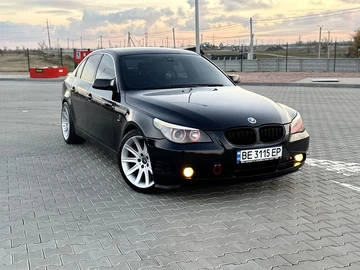 Авто BMW 5 Серия 2004 № 8204813