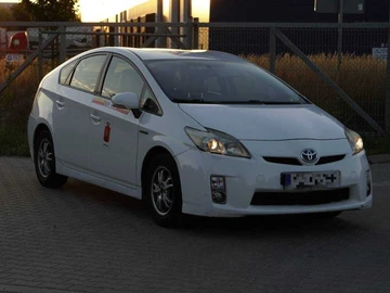 Авто Toyota Prius 2010 № 8204814