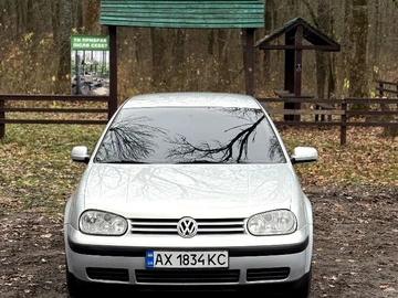 Авто Volkswagen Golf 1998 № 8204999