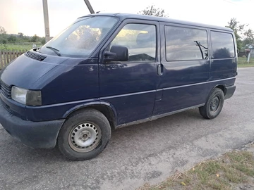 Авто Volkswagen Caravelle 1997 № 8205007