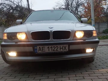 Авто BMW 7 Серия 2000 № 8205059