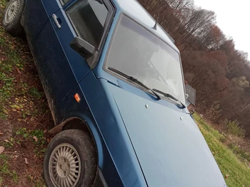 Авто ВАЗ 2109I 1998 № 8205109