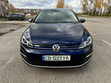 Авто Volkswagen Golf 2017 № 8205112