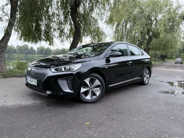Авто Hyundai Ioniq 2018 № 8205117