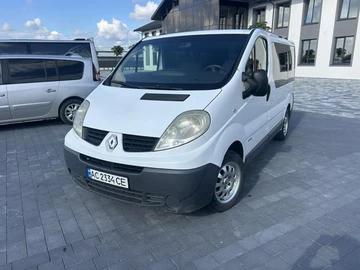 Авто Renault Trafic 2011 № 8205124