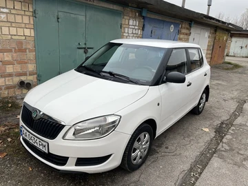 Авто Skoda Fabia 2011 № 8205125