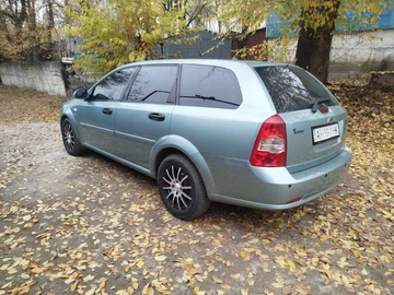 Авто Chevrolet Lacetti 2007 № 8205135
