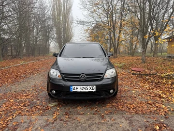 Авто Volkswagen Golf Plus 2006 № 8205141