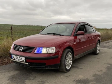 Авто Volkswagen Passat Sedan 1997 № 8205183