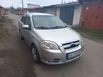Авто Chevrolet Aveo 2007 № 8205198