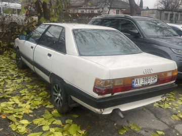 Авто Audi 100 1988 № 8205237