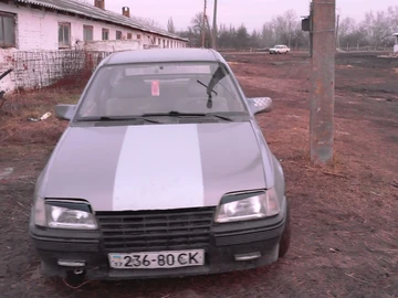 Авто Opel Kadett 1989 № 8205268