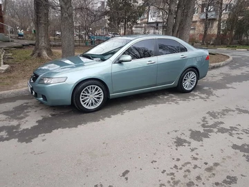 Авто Honda Accord 2003 № 8205297