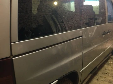 Авто Mercedes Vito 2000 № 8205338