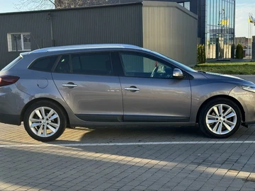 Авто Renault Megane 2010 № 8205355