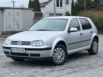 Авто Volkswagen Golf 2000 № 8205374