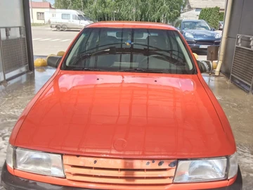 Авто Opel Vectra 1990 № 8205388