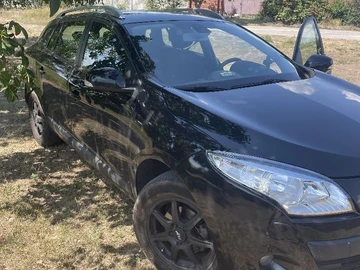 Авто Renault Megane 2010 № 8205479