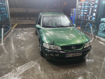 Авто Opel Vectra 1998 № 8205574