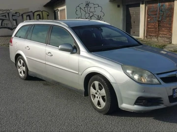 Авто Opel Vectra 2004 № 8205603