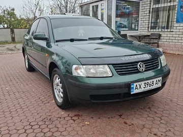 Авто Volkswagen Passat Sedan 1998 № 8205767